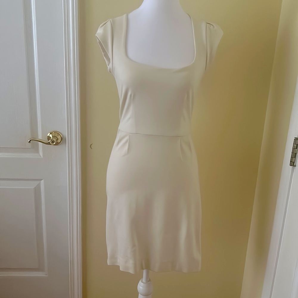 New, *French Connection*, Size 4, White Dress. Beautiful and never worn!
